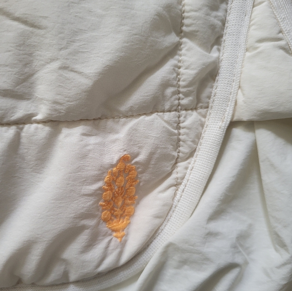 Free People Movement x‎ Hatch Puffer Jacket Ivory Chevron Oversized Medium - Picture 13 of 16